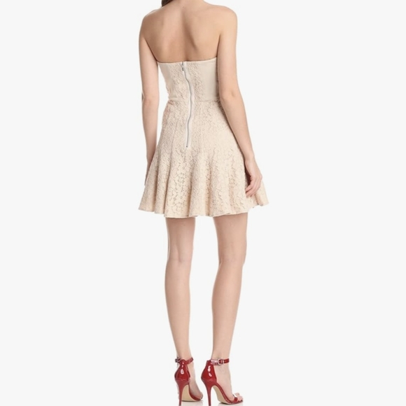 BCBGMaxAzria - Picture 16 of 16